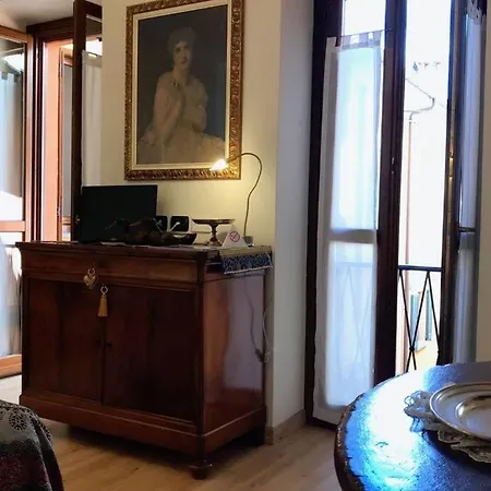 Lakeshore Nest Tatil Evi